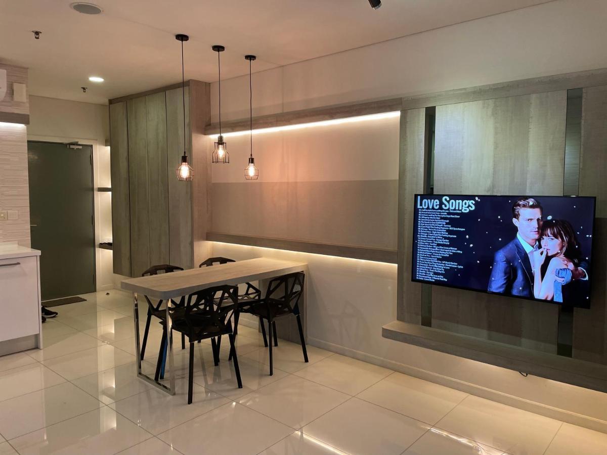 Summer Suites Klcc 1Bedroom With Twin Queen Bed Apartment クアラルンプール エクステリア 写真